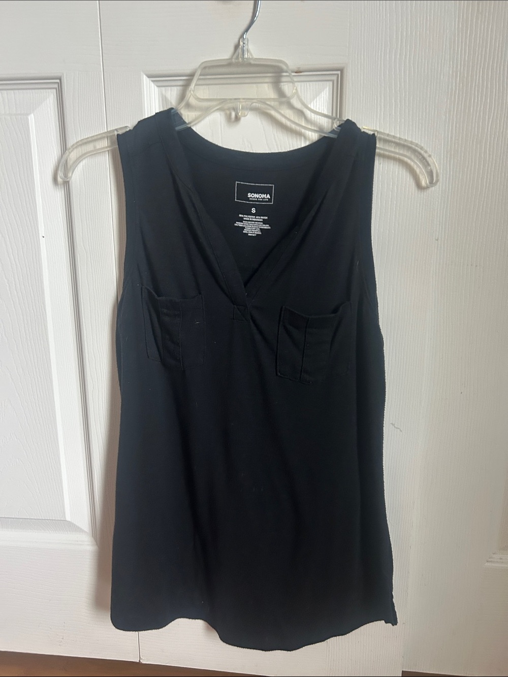 Sonoma Black V-Neck Tank with Front Pockets